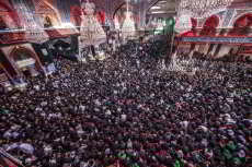 اقامة مراسم قراءة المقتل الكامل للامام الحسين عليه السلام في الصحن الحسيني الشريف