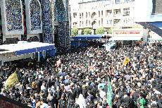 إستمرار توافد الزائرين الى مدينة كربلاء المقدسة لأحياء ذكرى أربعين الامام الحسين عليه السلام